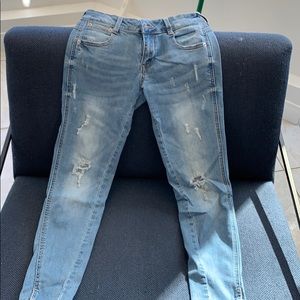Just USA light wash distressed jeans